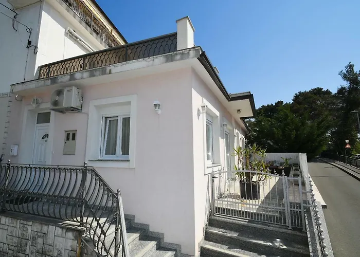 Libra With Sea View * Opatija