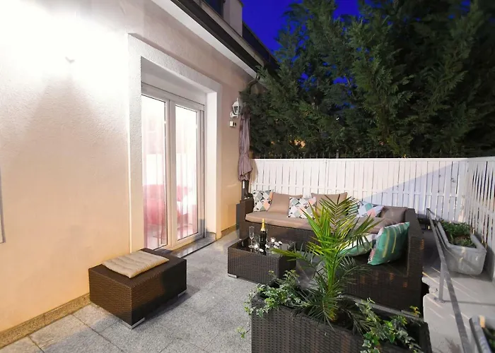 Libra With Sea View *